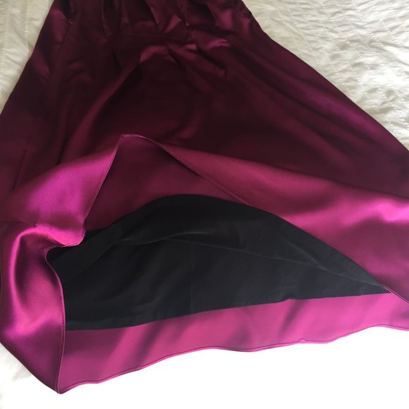 Satin dress with belt - Picture 6 of 7